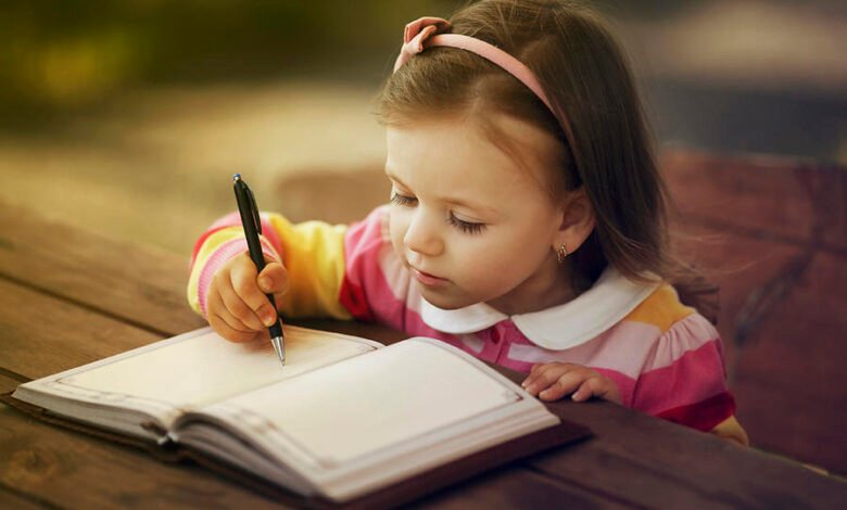 مراحل الكتابة عند الطفل
