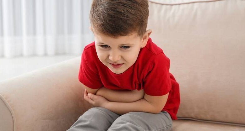 ما هو علاج الإمساك عند الأطفال