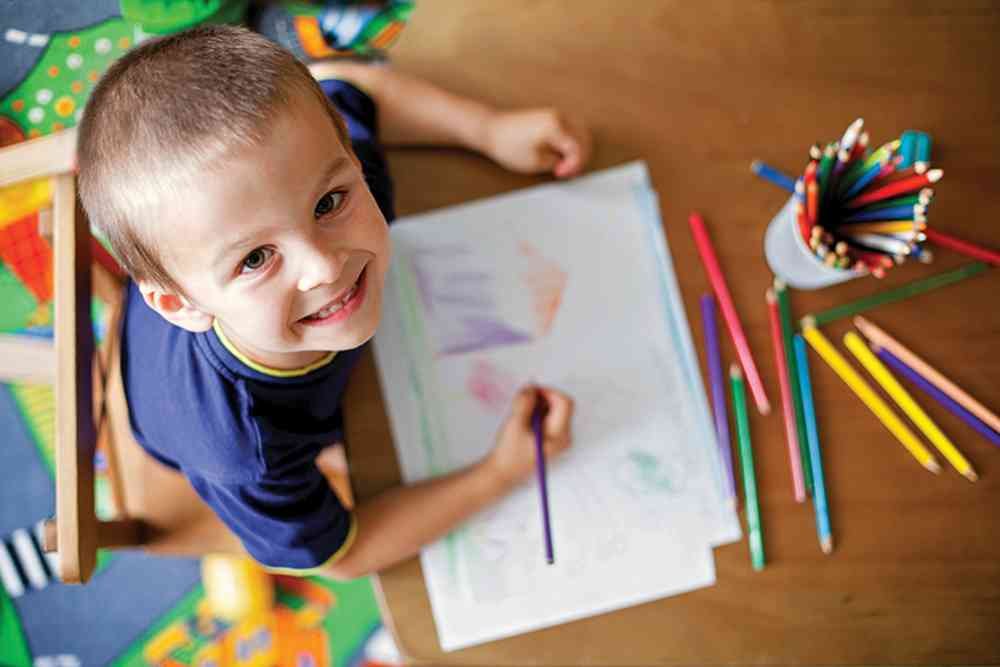 مراحل تطور الرسم عند الطفل