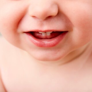 سن ظهور الأسنان عند الأطفال