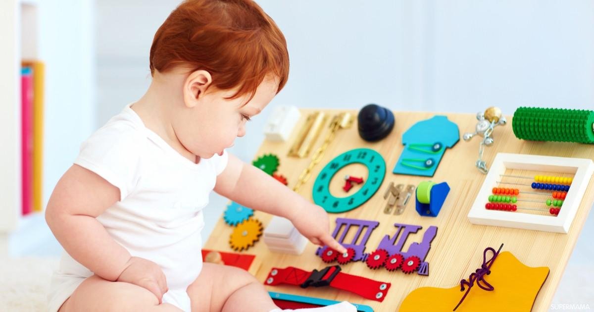 ألعاب منتسوري للأطفال عمر سنة