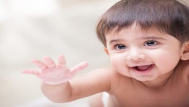 كيف أشغل وقت طفل عمره سنة ونصف؟