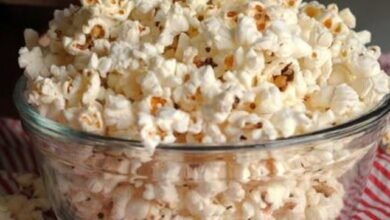 هل يمكن تقديم الفشار للأطفال الصغار بأمان؟