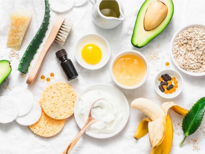 وصفات طبيعية لتفتيح البشرة 