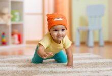 متي يبدأ الطفل بالكلام