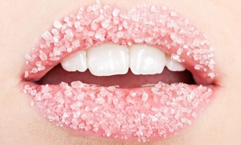 طريقه عمل مقشر الشفايف في البيت