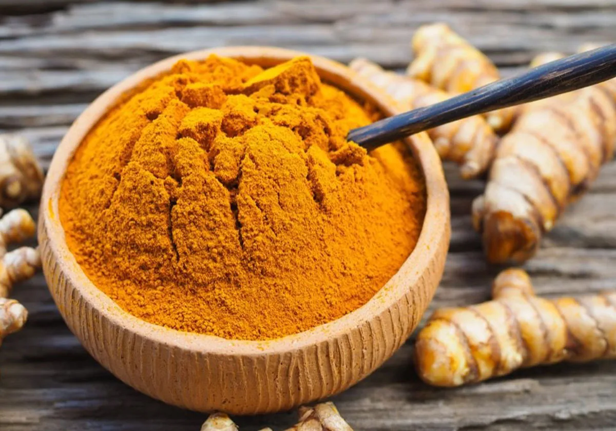خلطة الكركم لتبييض الجسم