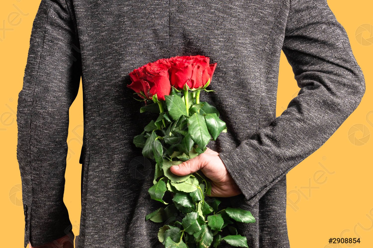 كيف أطلب من زوجي هدية في رسالة ؟