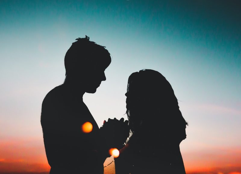 كيف تعاقبين زوجك بذكاء إذا زعلك؟