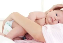 اعشاب للرضع عمر شهرين ... 3 أسياي لشعور حديثي الولادة بالمغص بشكل مستمر