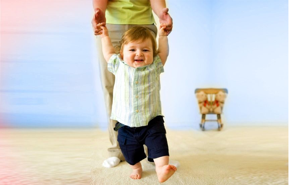 تأخر المشي عند الأطفال بعد السنتين ... 5 معلومات مهمة عن تأخر المشي