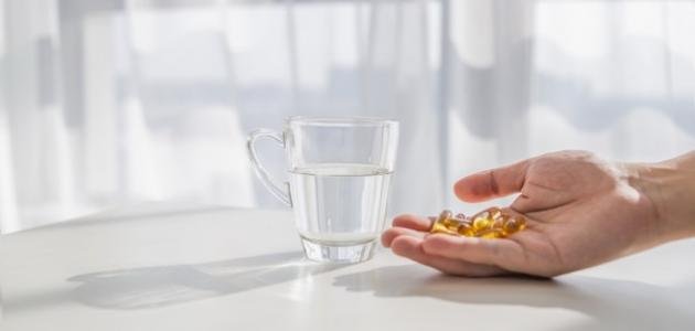 متى توقف الحامل حمض الفوليك؟