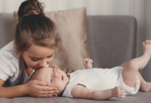 نفسية الطفل بعد المولود الجديد