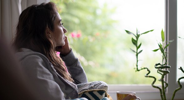 كيف أتجاهل زوجي