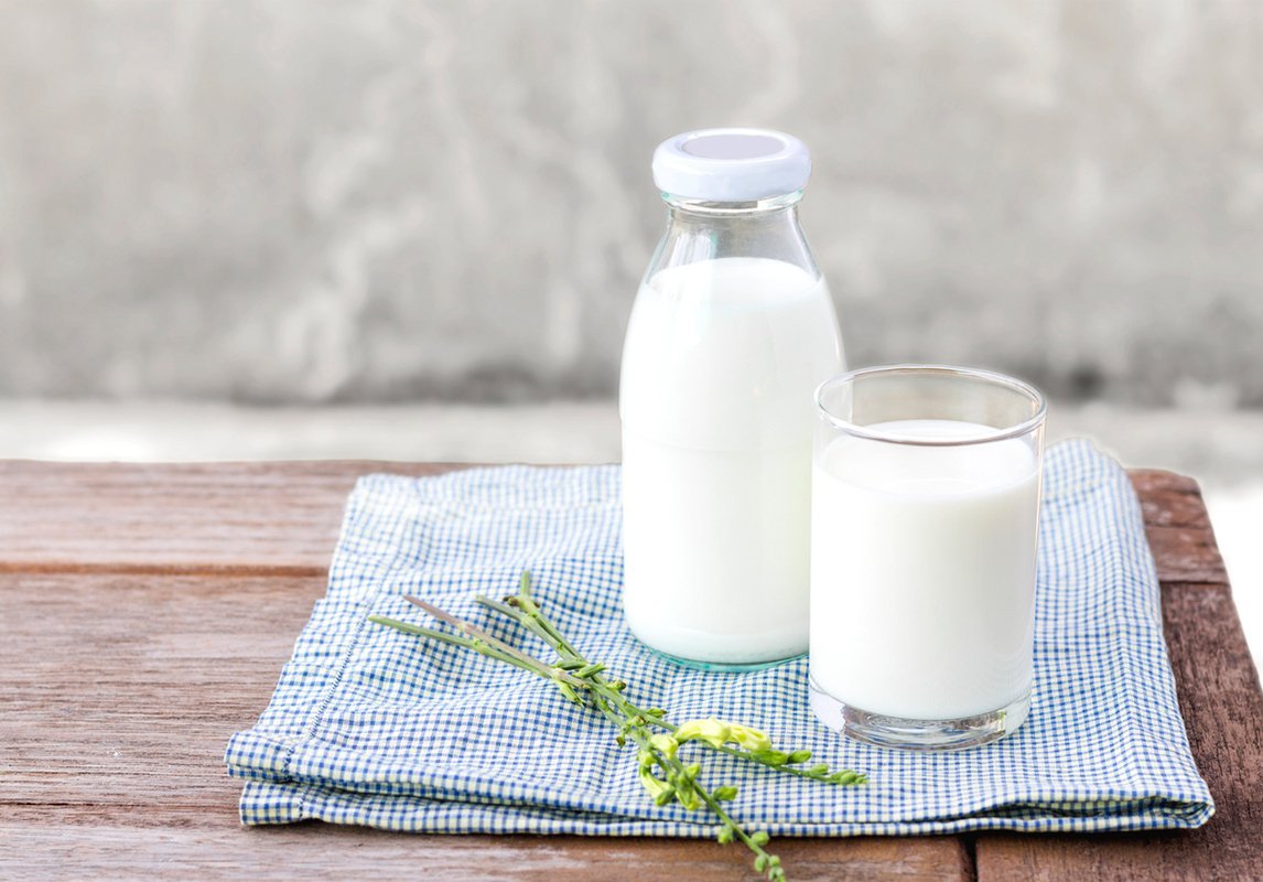 فوائد تناول الحليب للكبار والصغار