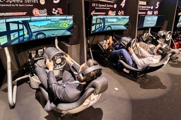 الاحتراف في الرياضات الإلكترونية Esports